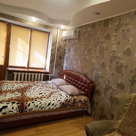 Аренда Квартиры Посуточно Cerkasî Exterior foto