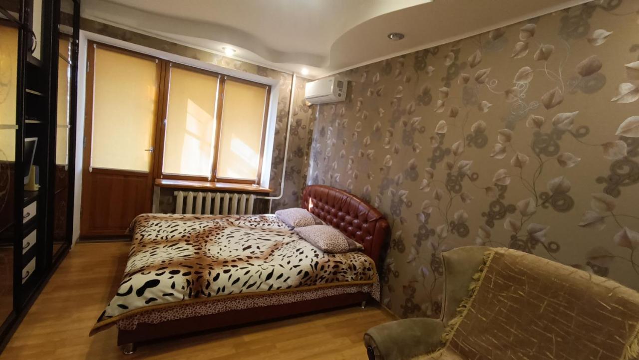Аренда Квартиры Посуточно Cerkasî Exterior foto